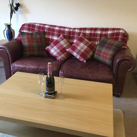 2 Bed City Apartment With Parking 글라스고 외부 사진